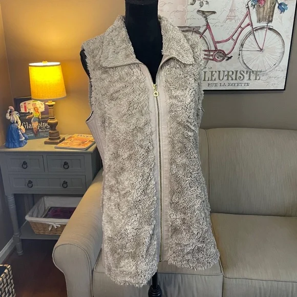 Marc New York - Andrew Marc, faux fur/faux leather women's vest, sz M - Picture 1 of 8